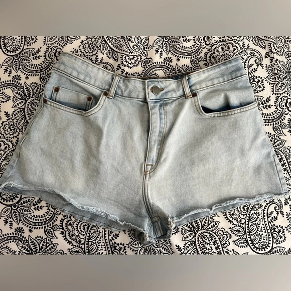 ROXY | Denim Shorts - Size 30 - Picture 1 of 4